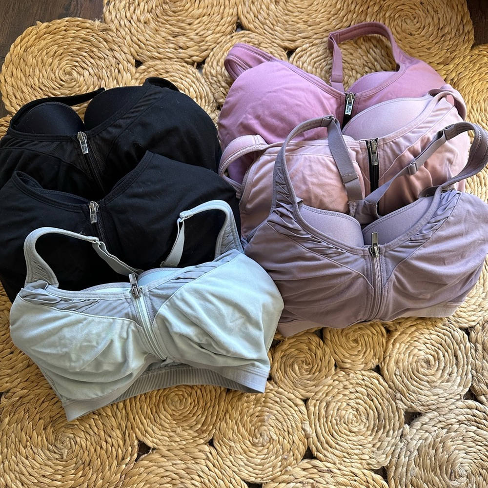 Victorias Secret Zipper front sports bra bundle